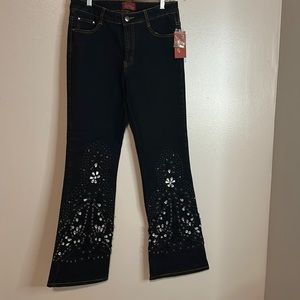 Azita NWT Jeans in excellent condition size 6